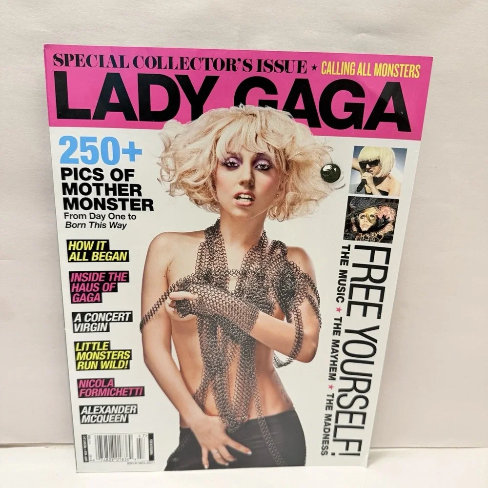 Lady Gaga Fashion Magazine 2011 Calling all Monsters Gift Special Edition Issue